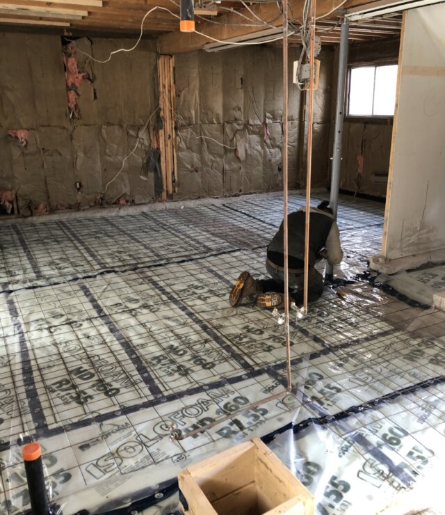 Basement floor 33 insulated