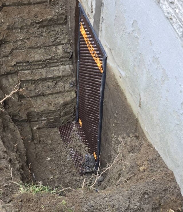 Crack repair old pic 00006