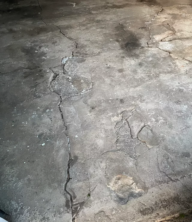 Garage floor bandaid v0 4vuv2866rsbd1