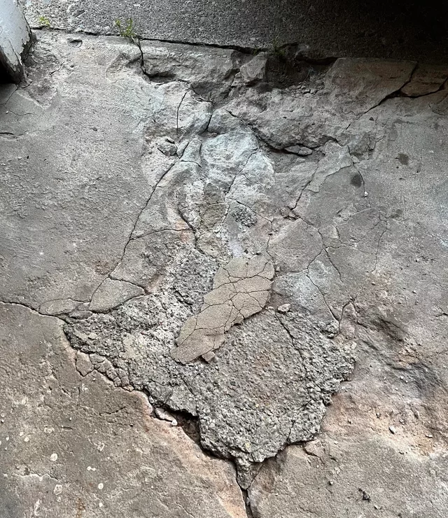 Garage floor bandaid v0 ry7zm866rsbd1